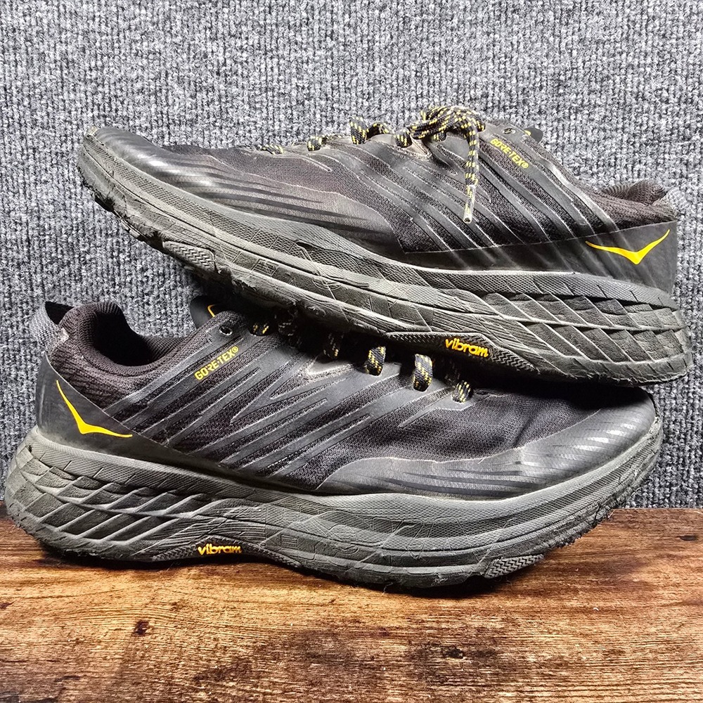 Hoka One One Speedgoat 4 GTX Mens Trail Running Shoes Black Yellow Gore-Tex 11.5